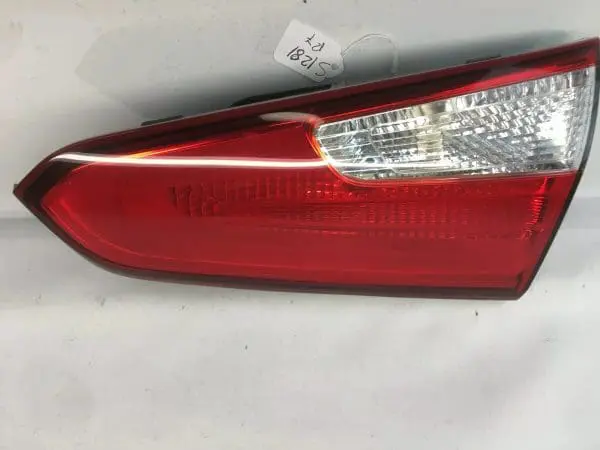 2014 2015 2016 KIA FORTE INNER TRUNK REAR RIGHT OEM TAIL LIGHT 92404-A70 - Image 2