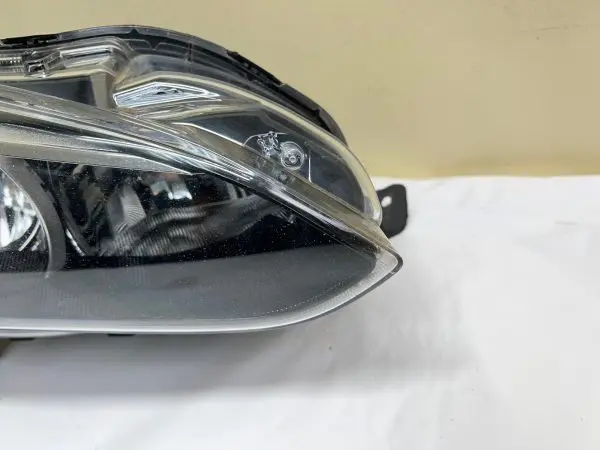 2017 2018 2019 2020 2021 2022 2023 SUBARU IMPREZA HALOGEN RIGHT OEM HEADLIGHT - Image 4