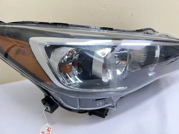 2017 2018 2019 2020 2021 2022 2023 SUBARU IMPREZA HALOGEN RIGHT OEM HEADLIGHT - Image 9