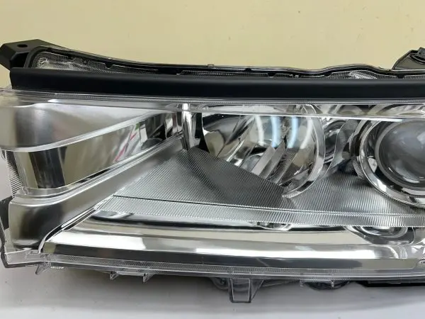 NICE ALL TABS 2017 2018 2019 TOYOTA HIGHLANDER HALOGEN FRONT LEFT OEM HEADLIGHT - Image 5