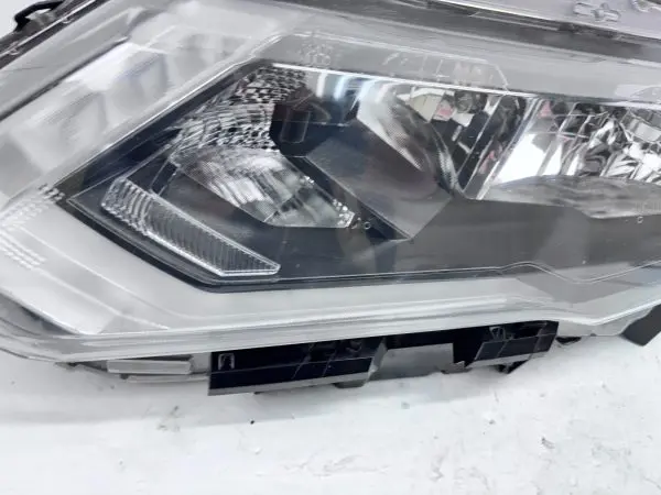 2017 2018 2019 2020 NISSAN ROGUE HALOGEN LED FRONT LEFT OEM HEADLIGHT - Image 10