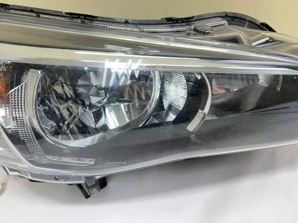 2017 2018 2019 2020 2021 2022 2023 SUBARU IMPREZA HALOGEN RIGHT OEM HEADLIGHT - Image 16
