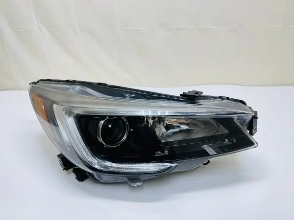2018 2019 SUBARU LEGACY OUTBACK HALOGEN LED  FRONT RIGHT OEM HEADLIGHT