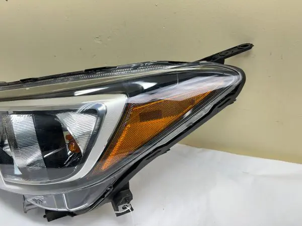 2017 2018 2019 2020 2021 2022 2023 SUBARU IMPREZA HALOGEN LEFT OEM HEADLIGHT - Image 3