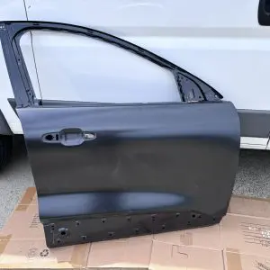 OEM 2020 2021 2022 2023 FORD ESCAPE FRONT RIGHT DOOR GENUINE lj6z7820124a