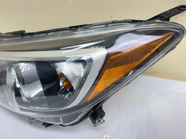 2017 2018 2019 2020 2021 2022 2023 SUBARU IMPREZA HALOGEN LEFT OEM HEADLIGHT - Image 6