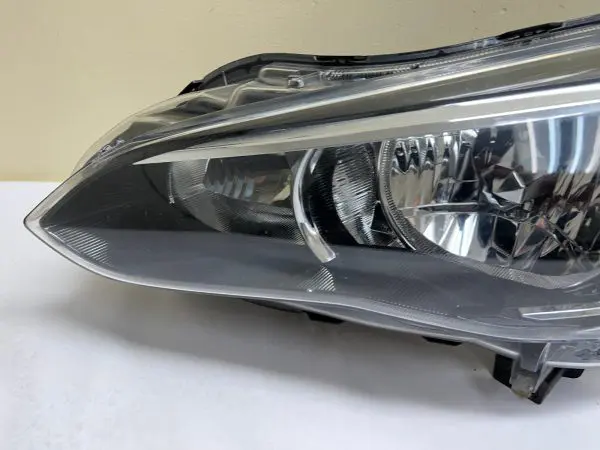 2017 2018 2019 2020 2021 2022 2023 SUBARU IMPREZA HALOGEN LEFT OEM HEADLIGHT - Image 9