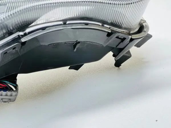 2018 2019 SUBARU LEGACY OUTBACK HALOGEN LED  FRONT RIGHT OEM HEADLIGHT - Image 12