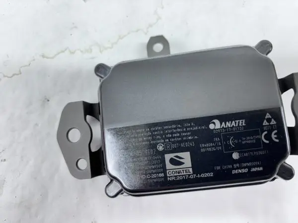 GENUINE TOYOTA LEXUS FRONT CRUISE CONTROL DISTANCE RADAR SENSOR OEM 88210-06050 - Image 4