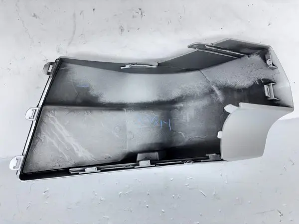 OEM 5246335021 2007-2014 Toyota FJ Cruiser Rear Left Bumper End Silver - Image 10