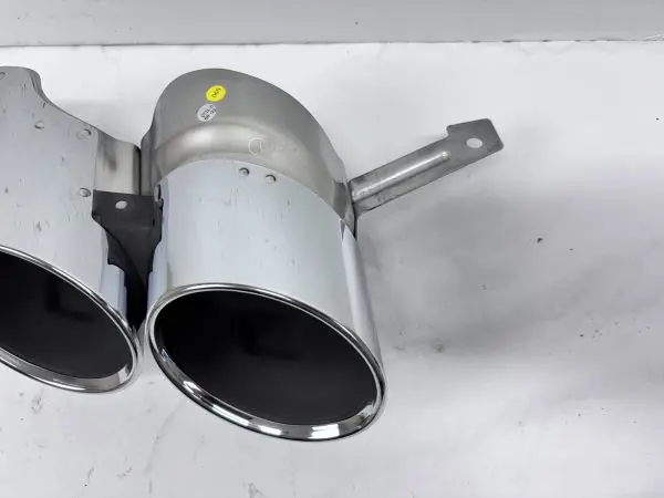 OEM 20 2021 2022 2023 2024 AUDI SQ7 REAR RIGHT DIFFUSER TIP PIPE TIP 4m0253826d - Image 2