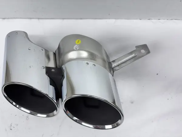 OEM 20 2021 2022 2023 2024 AUDI SQ7 REAR RIGHT DIFFUSER TIP PIPE TIP 4m0253826d - Image 3