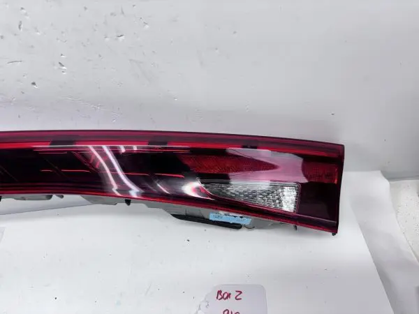 NICE 2021 2022 2023 2024 KIA K5 REAR CENTER TAIL LIGHT OEM GENUINE 92403-L3110 - Image 2