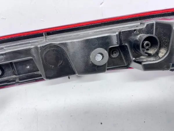 NICE 2021 2022 2023 2024 KIA K5 REAR CENTER TAIL LIGHT OEM GENUINE 92403-L3110 - Image 11