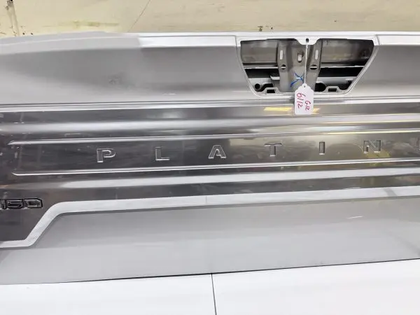 🎈 2018 2019 2020 FORD F150 PLATINUM REAR OEM TAILGATE GENUINE FOR STEP - Image 8