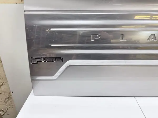 🎈 2018 2019 2020 FORD F150 PLATINUM REAR OEM TAILGATE GENUINE FOR STEP - Image 9