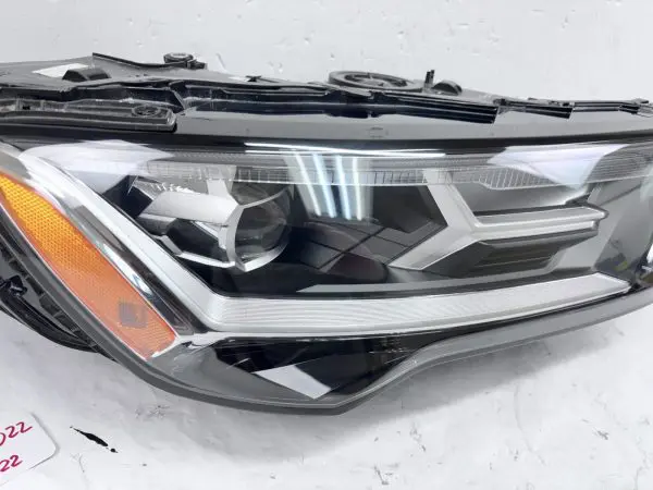 NICE  4m0941012b 2020 2021 2022 2023 2024 AUDI Q7 LED FRONT RIGHT OEM HEADLIGHT - Image 8