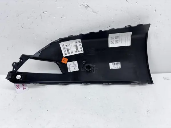 OEM lr105620 2018-2022 Land Rover Ranger Rover Sport Rear Left Bumber Molding - Image 12