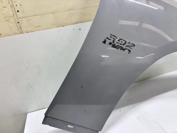 OEM 68213060ac 2015-2019 2020 2021 2022 2023 DODGE CHARGER FRONT RIGHT FENDER - Image 4