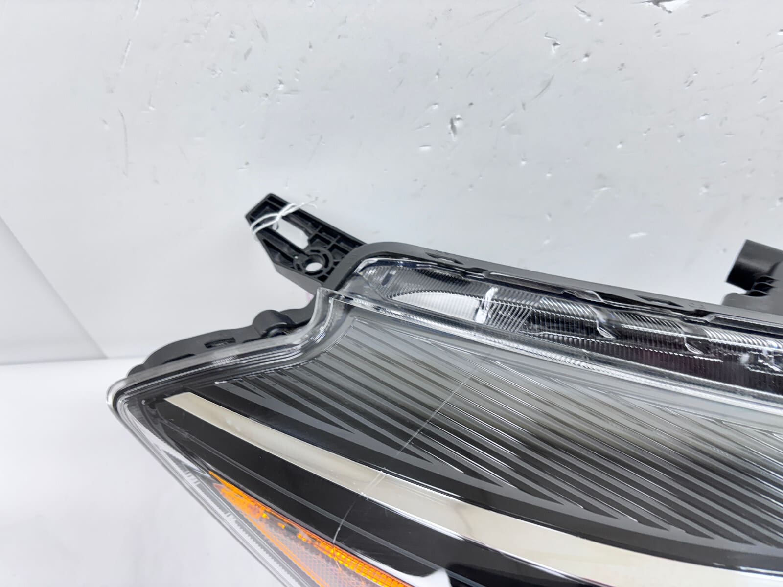 2021 2022 2023 NISSAN KICKS HALOGEN FRONT RIGHT OEM HEADLIGHT 26010-5R00A - Image 12