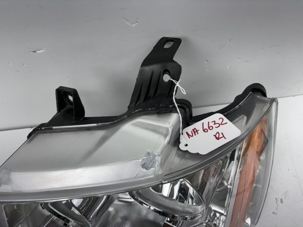2007 2008 2009 2010 2011 2012 2013 2014 TAHOE SUBURBAN AVALANCHE LEFT  HEADLIGHT - Image 9