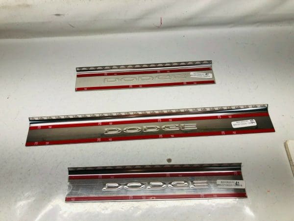 82213523 2011-2016 2017 2018 2019 DODGE JOURNEY DOOR SILL GUARDS OEM ONLY 3 - Image 7