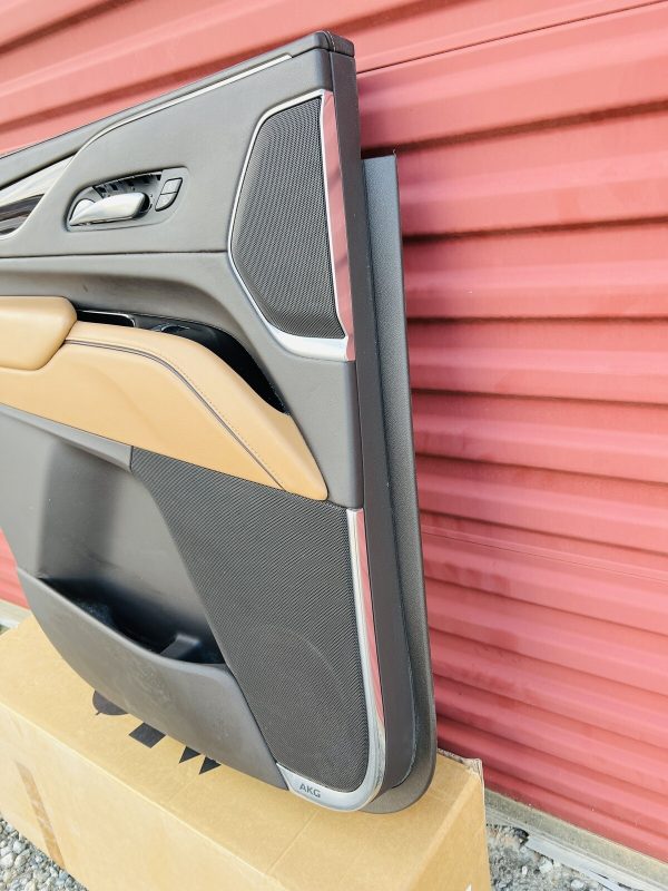 ⭐️ Nice 2021 2022 Cadillac Escalade Rear Left Door Panel Trim OEM Genuine - Image 2