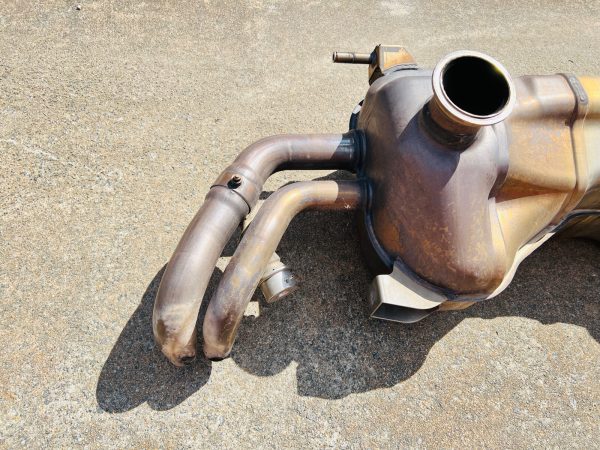 sport exhaust factory option - Audi R8 5.2 V10 2014 2015 OEM s-tronic 420251609N - Image 6