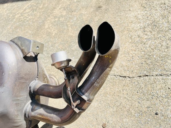 sport exhaust factory option - Audi R8 5.2 V10 2014 2015 OEM s-tronic 420251609N - Image 7