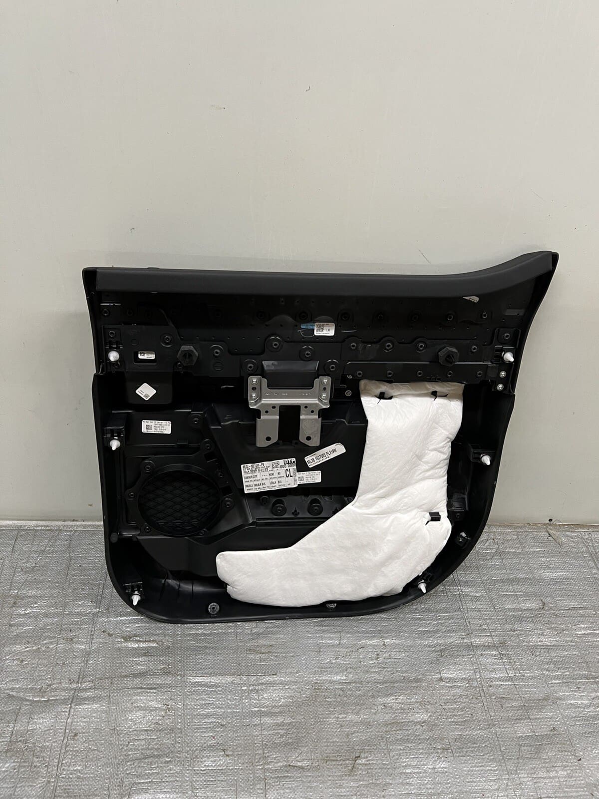2021 2022 2023 FORD F150 REAR LEFT CREW CAB DOOR PANEL OEM GENUINE ML3Z1627411PB - Image 15