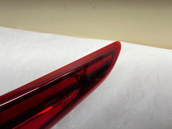 92402-J0010 2018 2019 2020 2021 2022 HYUNDAI ACCENT REAR RIGHT OEM  TAIL LIGHT - Image 3