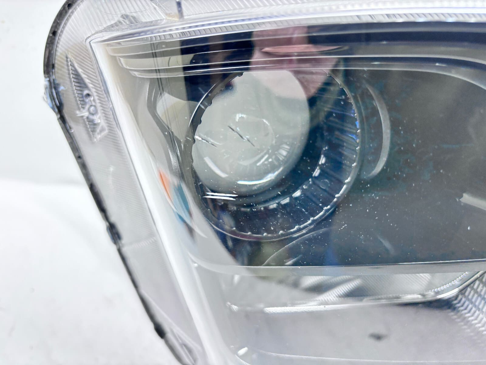 2019 2020 HYUNDAI SANTA FE HALOGEN FRONT RIGHT OEM HEADLIGHT 92102-S2000 - Image 4