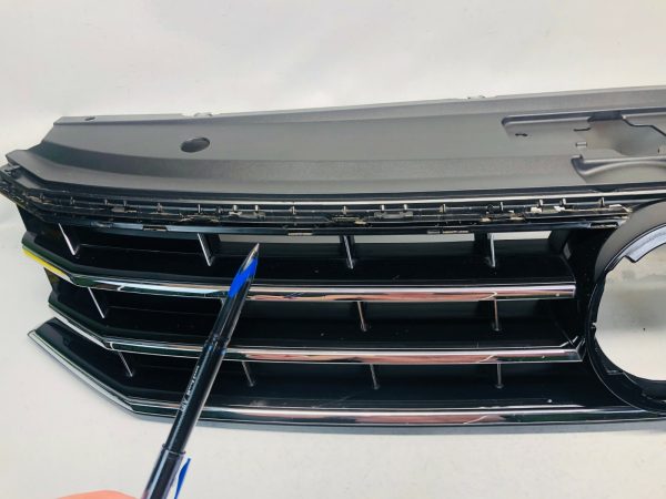 561853653C, 2016 2017 2018 VW VOLKSWAGEN PASSAT FRONT OEM GENUINE GRILLE - Image 6