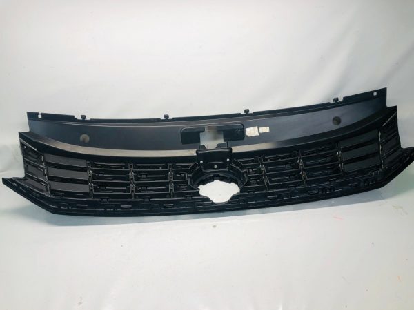 561853653C, 2016 2017 2018 VW VOLKSWAGEN PASSAT FRONT OEM GENUINE GRILLE - Image 12