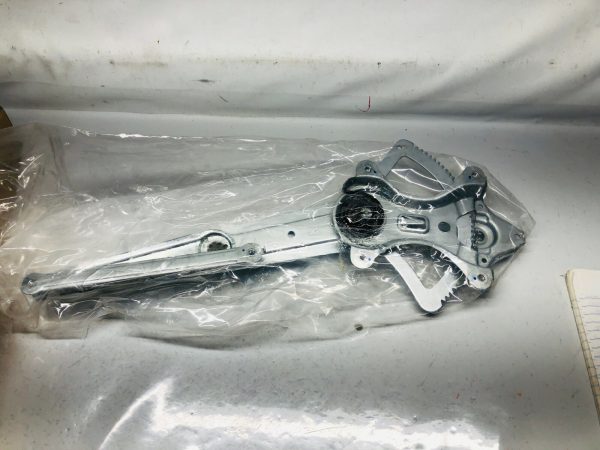 6652535 DOORMAN WINDOW REGULATOR FRONT RIGHT TOYOTA FJ CRUISER, GX470, 4RUNNER
