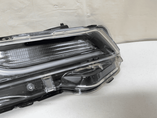 2020 2021 2022 TOYOTA COROLLA FULL LED FRONT RIGHT OEM HEADLIGHT - Image 2