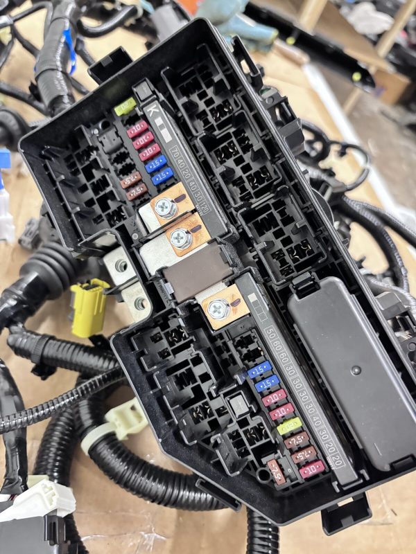 OEM 2016 HONDA CRV EX MAIN WIRE HARNESS 32200-t1x-a60 GENUINE - Image 3