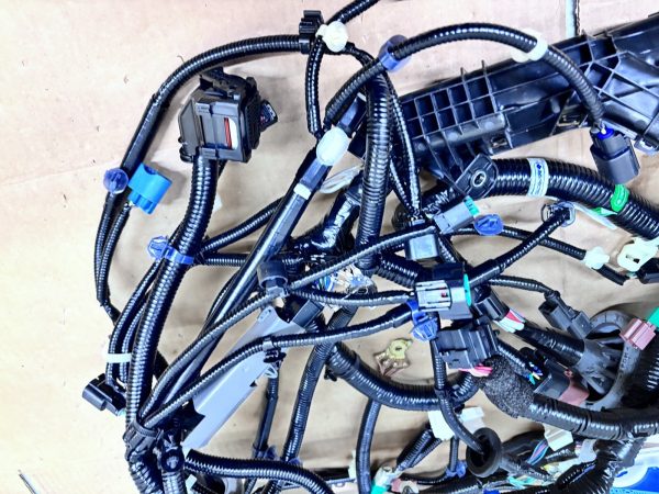 OEM 2016 HONDA CRV EX MAIN WIRE HARNESS 32200-t1x-a60 GENUINE - Image 8