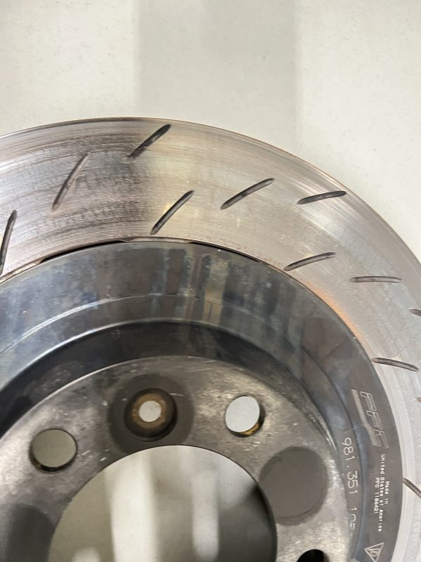 981.351.105.8A Front Left Brake Rotor Disk Porsche Cayman GT4 Clubsport 981 - Image 5