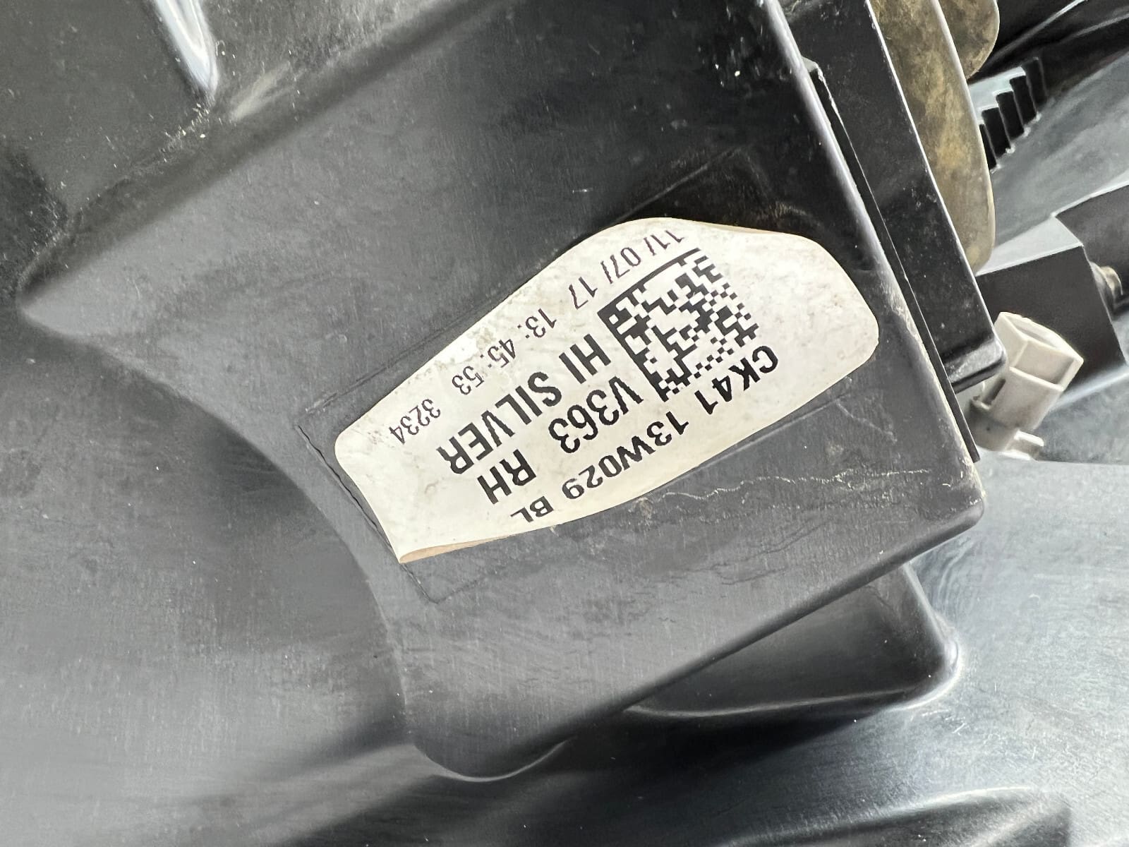 2015 2016 2017 2018 2019 2020 2021 ford transit 150 250 350 right oem headlight - Image 15