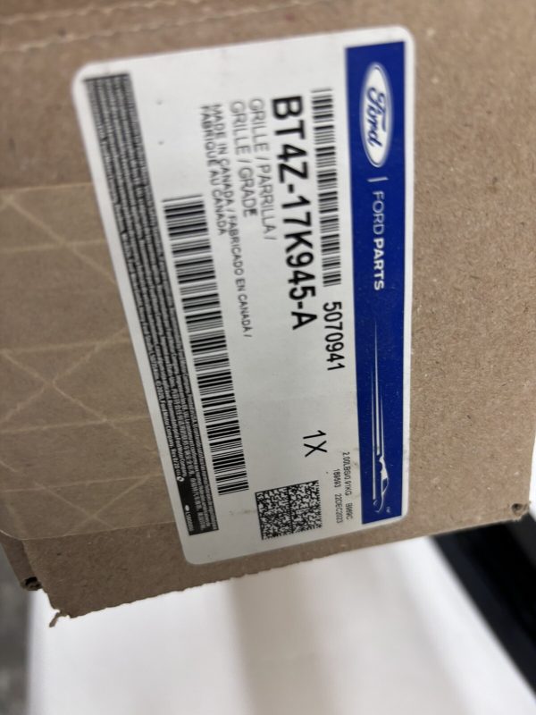 2011 2012 2013 2014 FORD EDGE FRONT OEM GRILLE GENUINE BUMPER GRILLE - Image 9