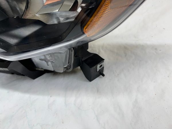 ALL TABS 2017 2018 2019 2020 NISSAN ROGUE HALOGEN LED  FRONT LEFT OEM HEADLIGHT - Image 3