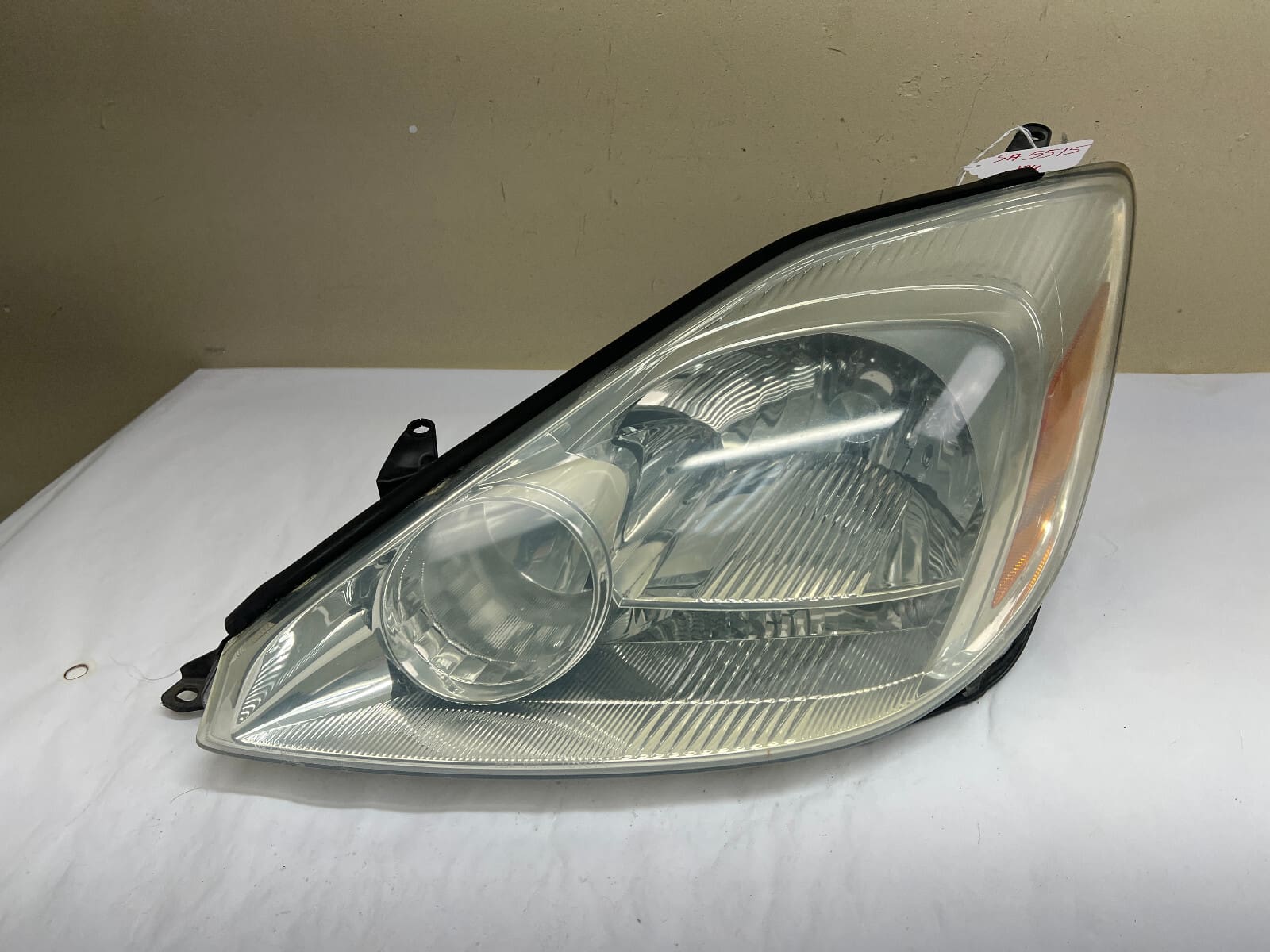 ALL TABS 2004 2005 TOYOTA SIENNA HALOGEN FRONT LEFT OEM HEADLIGHT - Image 2