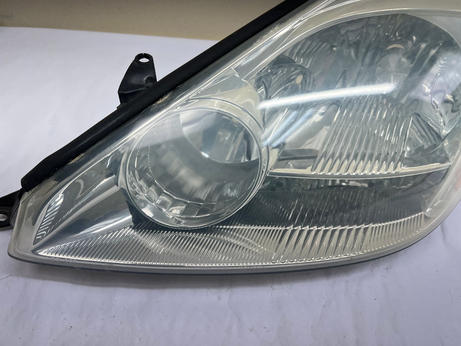 ALL TABS 2004 2005 TOYOTA SIENNA HALOGEN FRONT LEFT OEM HEADLIGHT - Image 9