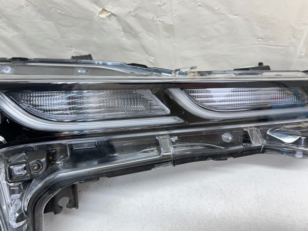2020 2021 2022 TOYOTA COROLLA FULL LED FRONT RIGHT OEM HEADLIGHT - Image 5