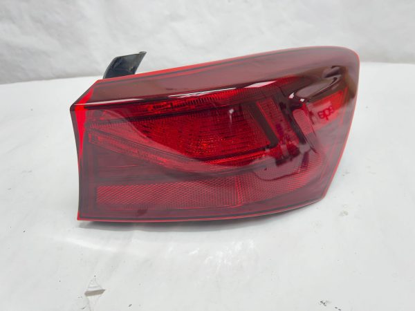 92402m7000 2019 2020 2021 2022 kia forte halogen rear right oem tail light