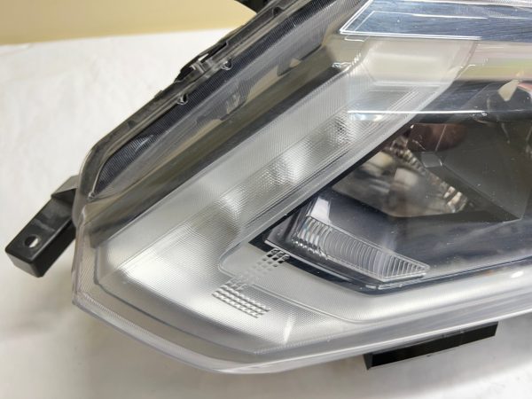 ALL TABS 2017 2018 2019 2020 NISSAN ROGUE HALOGEN LED  FRONT LEFT OEM HEADLIGHT - Image 9