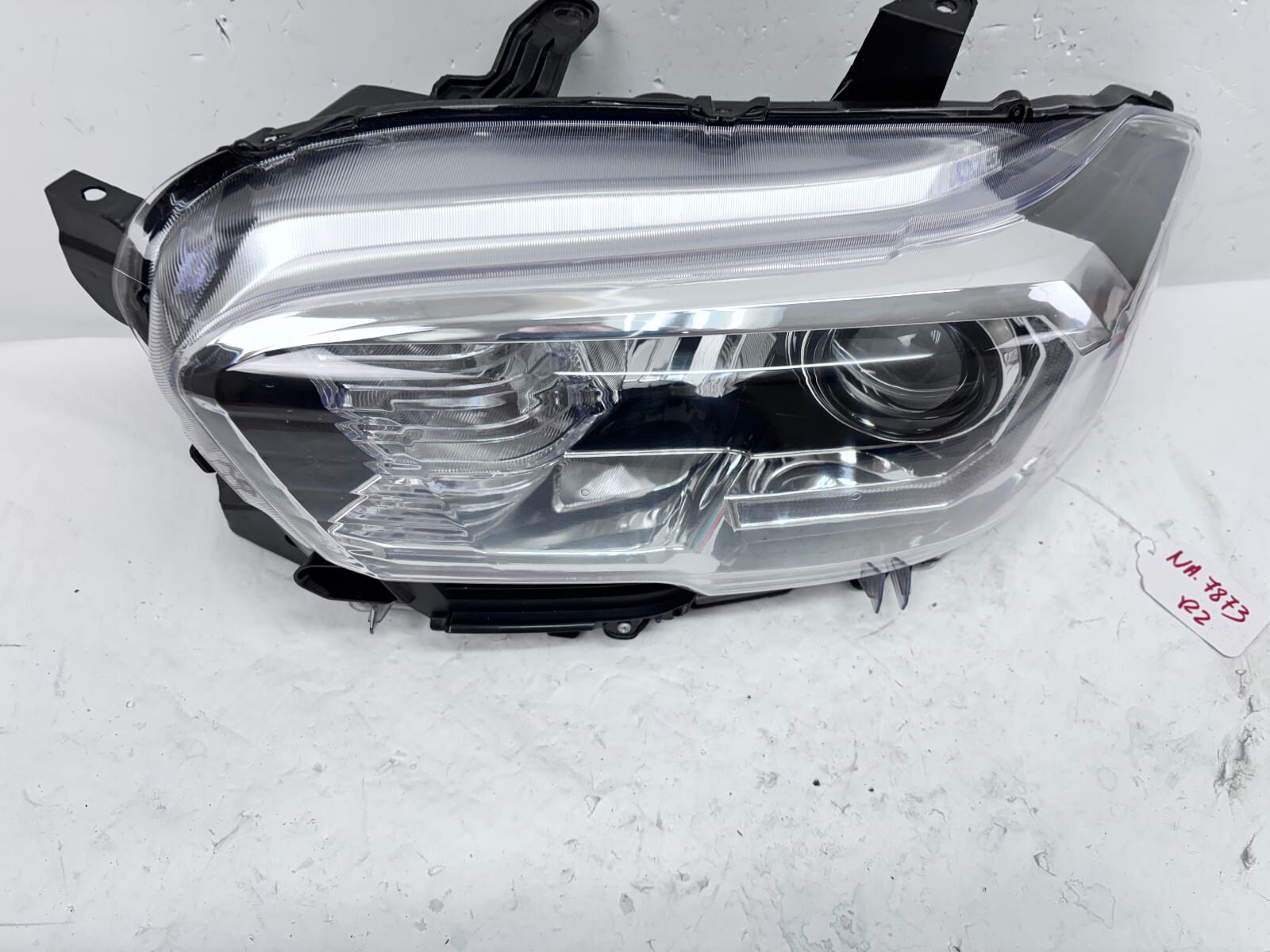 2016 2017 2018 2019 2020 2021 2022 TOYOTA TACOMA HALOGEN LED LEFT CAPA HEADLIGHT - Image 15