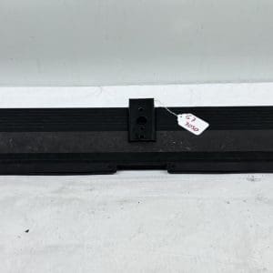OEM 2019 2020 2021 2022 gmc sierra 1500 Rear Tail Gate Step Pad 84708313