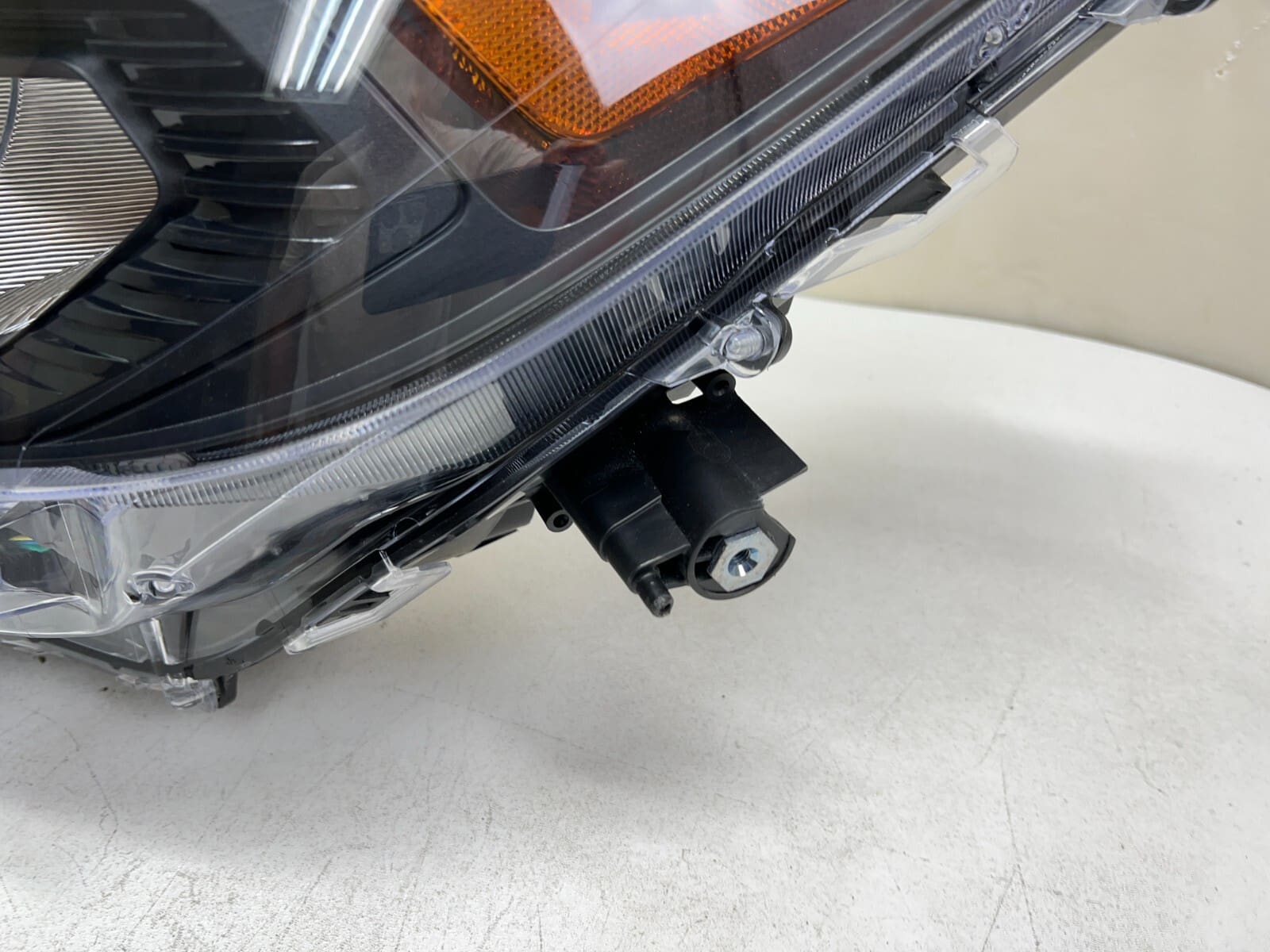 🌟 ALL TABS 2019 2020 2021 TOYOTA RAV4 LED BLACK BEZEL FRONT LEFT OEM HEADLIGHT - Image 7